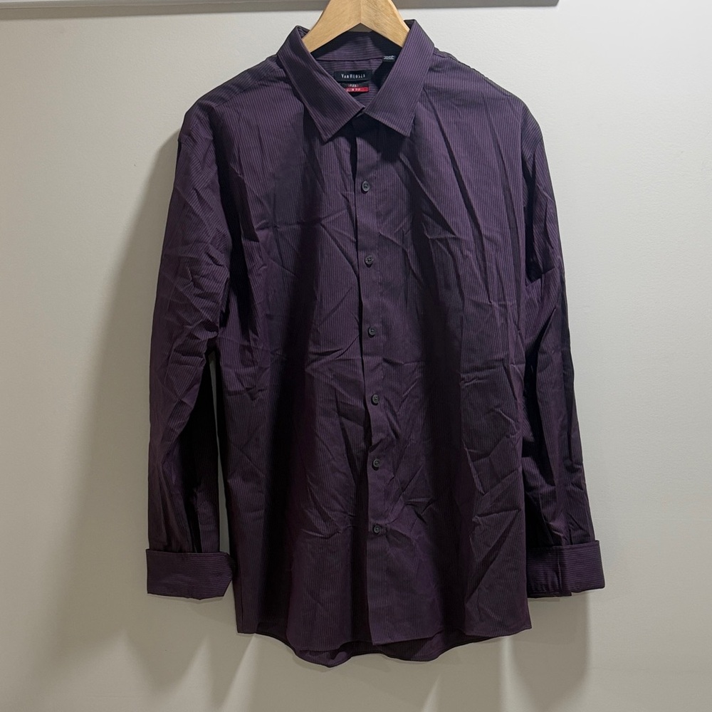 Van Heusen XL 17-17.5 Slim Fit Dark Purple Dress Shirt